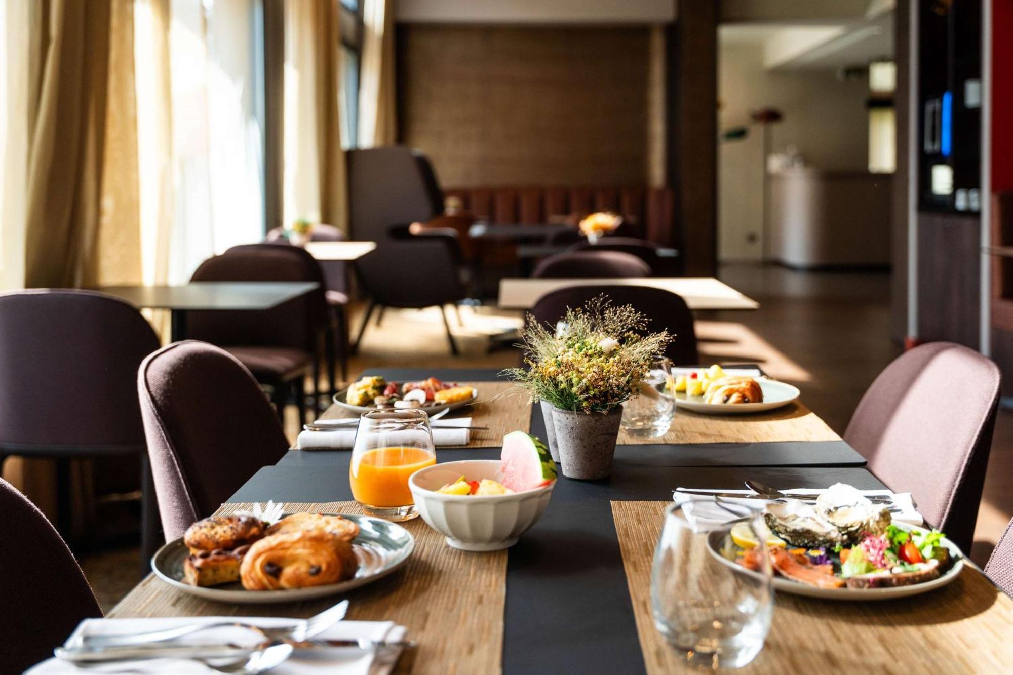 Le Masq Hotel Best Western Premier Ла-Рошель Екстер'єр фото
